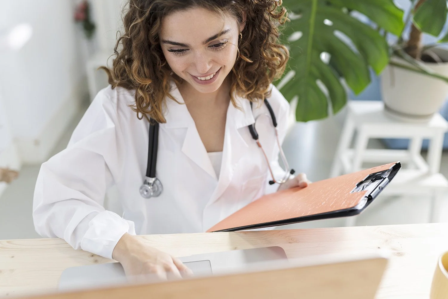 Ärztin und Patientin